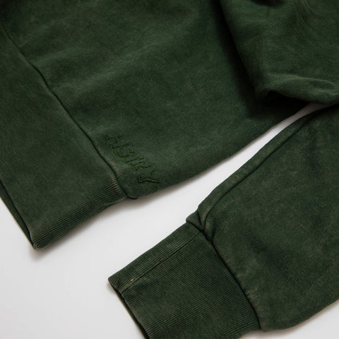 MINERAL WASHED MILITARY GREEN SWEATSHIRT